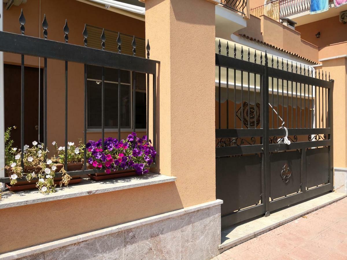 Hotel Tiny House Naxos Giardini-Naxos Exterior foto